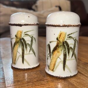 Vintage Ceramic Salt and Pepper Shakers